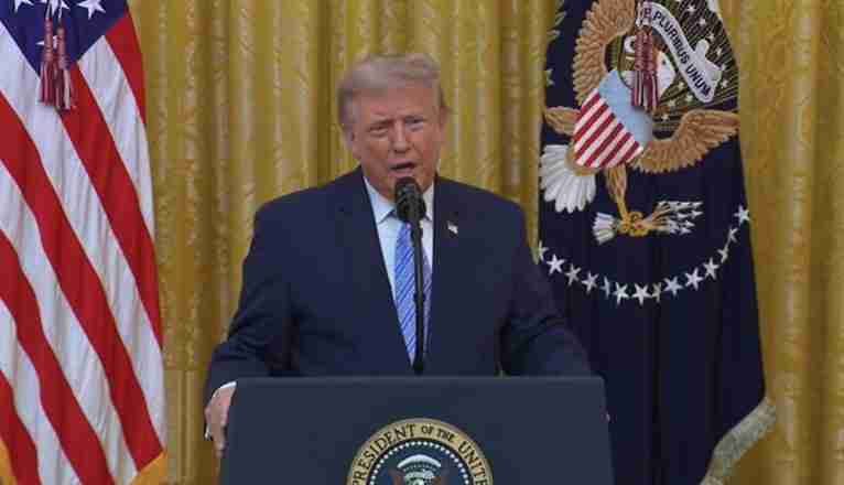 Д.Трамп Канадын зарим төрлийн бараанд 50 хувийн татвар ногдуулжээ