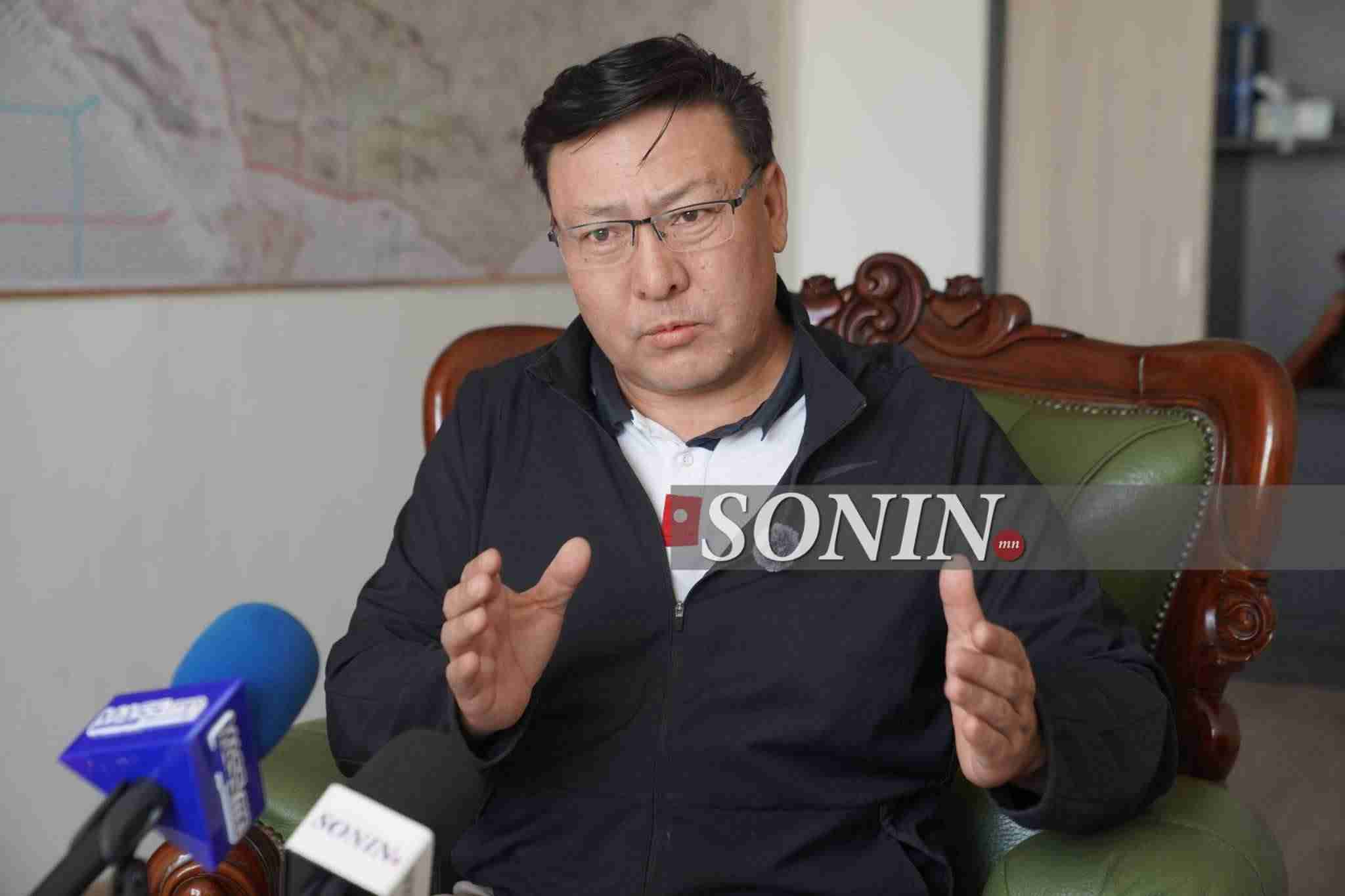 Ж.Батзандан "Богд уул" гэх улс төрийн дугуйлан байгуулав