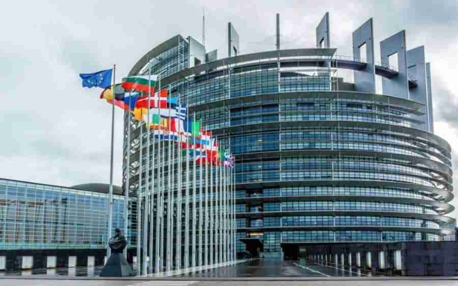 Зорчигчдын эрхийг хамгаалах шинэ журмыг Европын парламент баталжээ